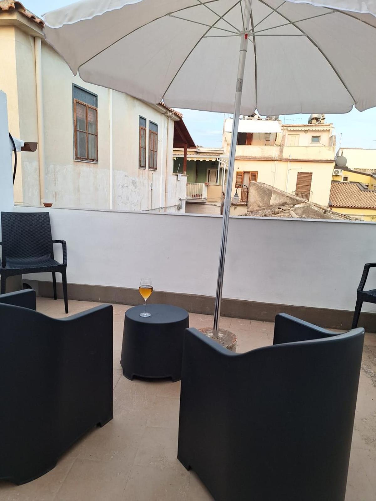 Toro House Apartment Noto Exterior photo